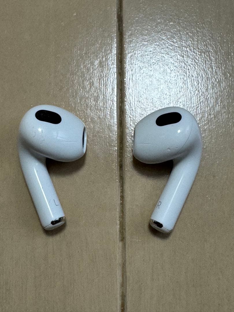 Apple AirPods 第3世代 本体 箱・付属品付き