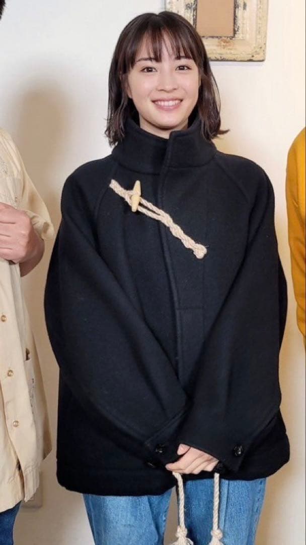 【HYKE(ハイク)】 DOUBLE FACE DUFFEL JACKET 01