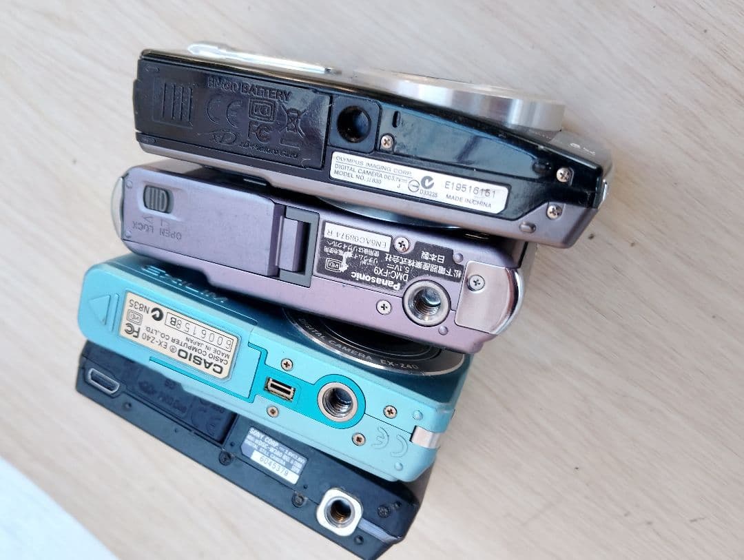 CASIO EXILIM EX-Z40 などまとめて4台（よ9）