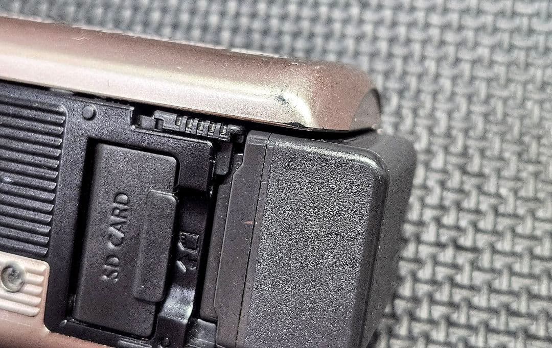 [訳あり］パナソニック HC-V550M ピンク