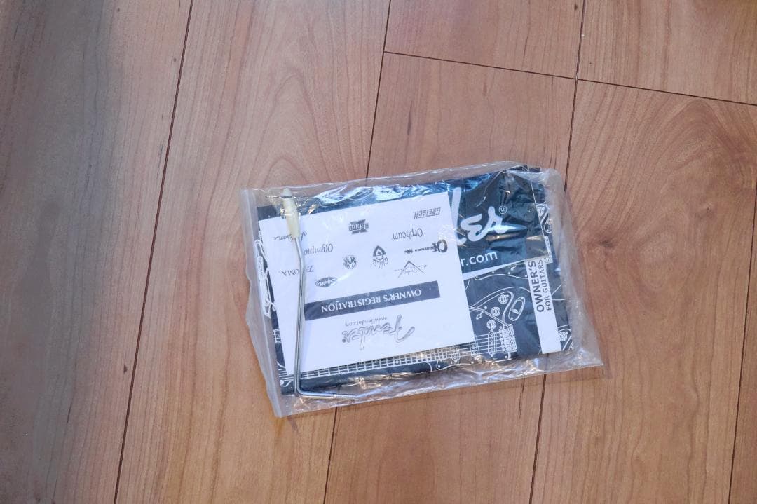 【ストラトキャスター 】Fender Mexico 2011年製 ケース付