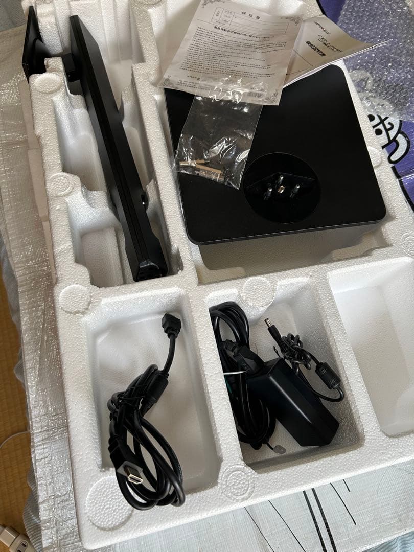 4K27型H DR液晶ディスプレイ