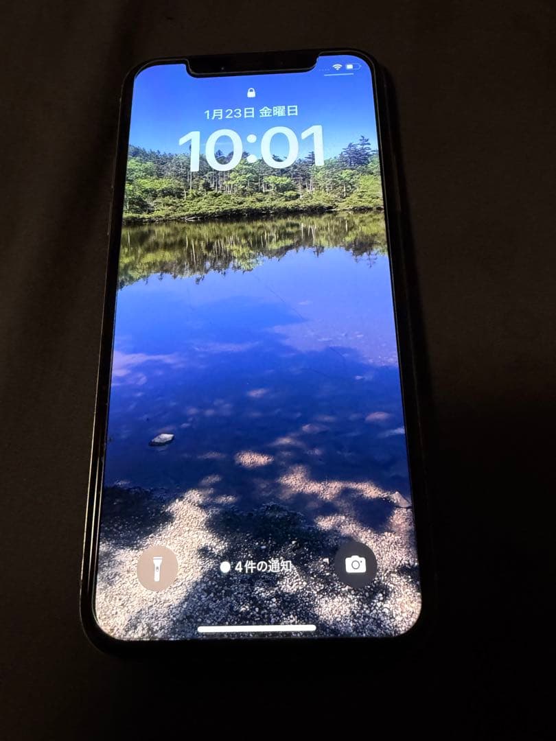 Apple iPhone X ホワイト 5.8インチ