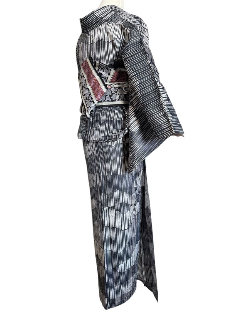 絹紅梅　夏着物　浴衣　雲取り　モノトーン