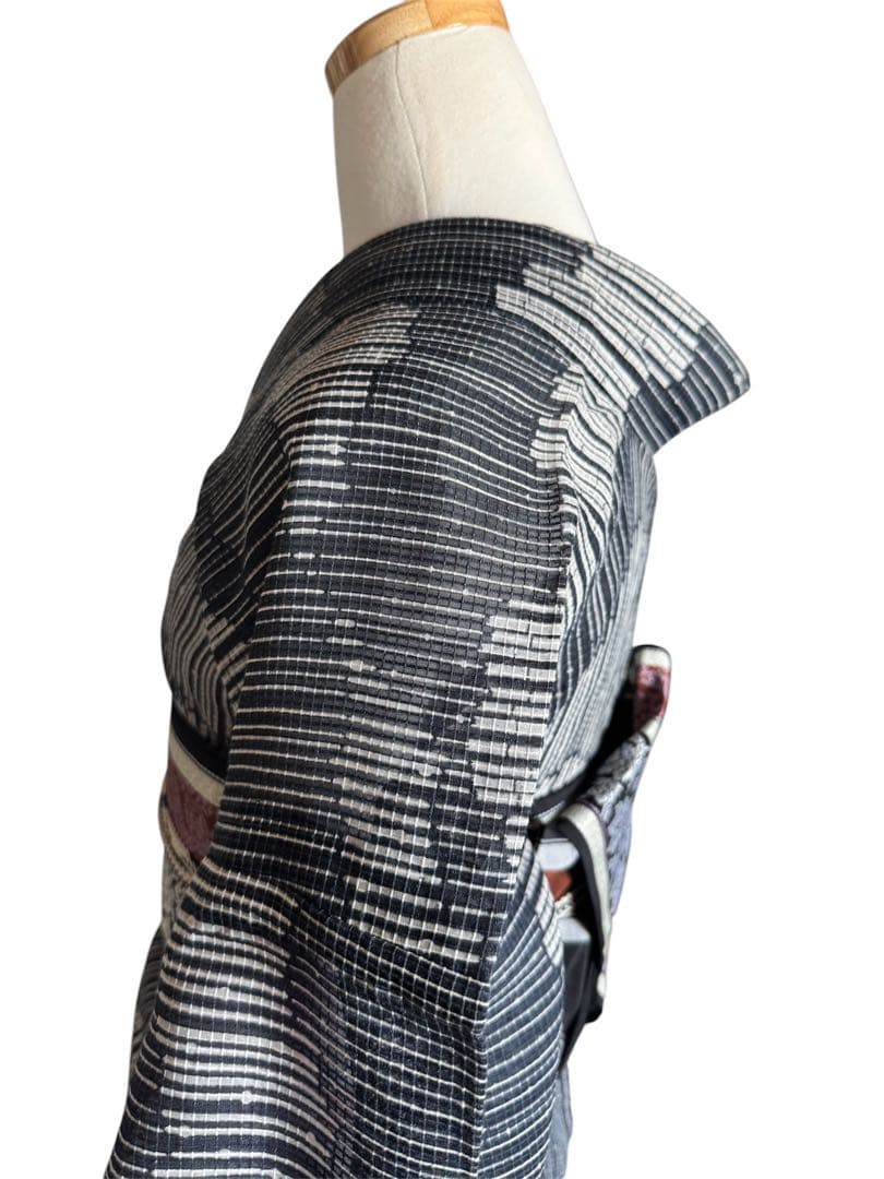 絹紅梅　夏着物　浴衣　雲取り　モノトーン