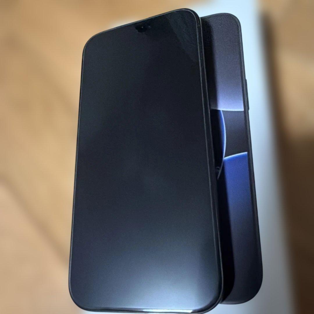 iPhone 16 Pro ブラックチタニウム 128GB