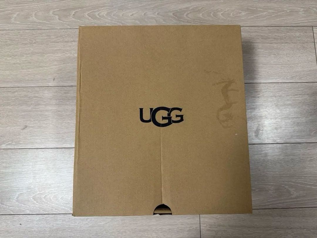 UGG ムートンブーツ　クラシック ウルトラ ミニ プラットフォーム