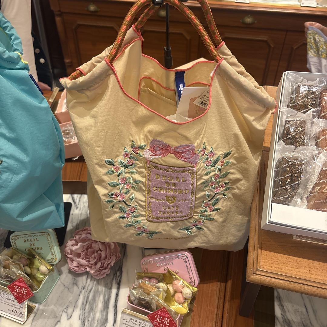 カフェタナカ　ボールアンドチェーン　コラボバッグ　クッキー缶付き　ベージュ