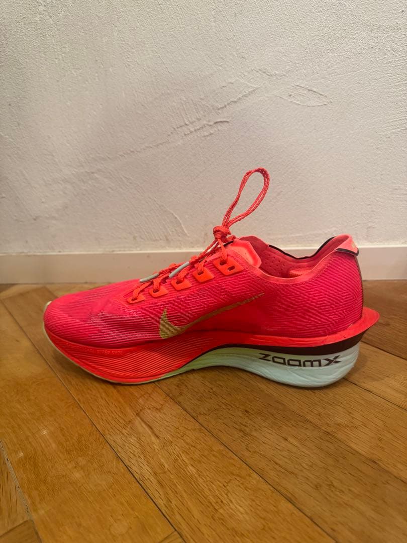 NIKE ヴェイパーフライ4 メンズ　US7.5