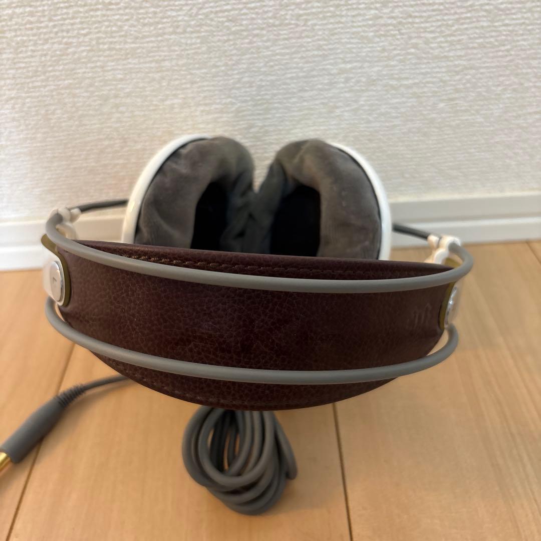 ヘッドホン AKG K701 WHITE