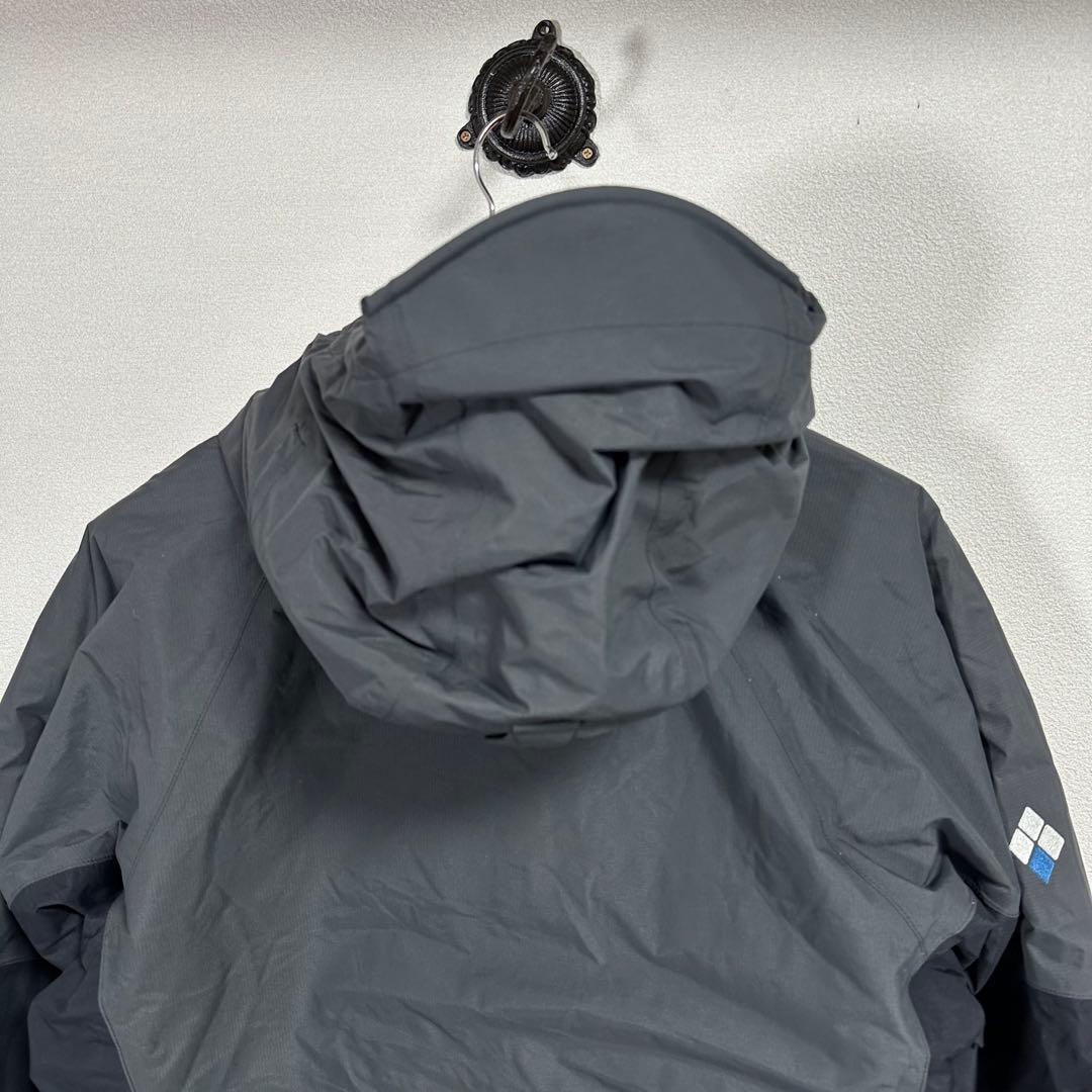 美品 montbell パウダーライトパーカ L 1102107 中綿