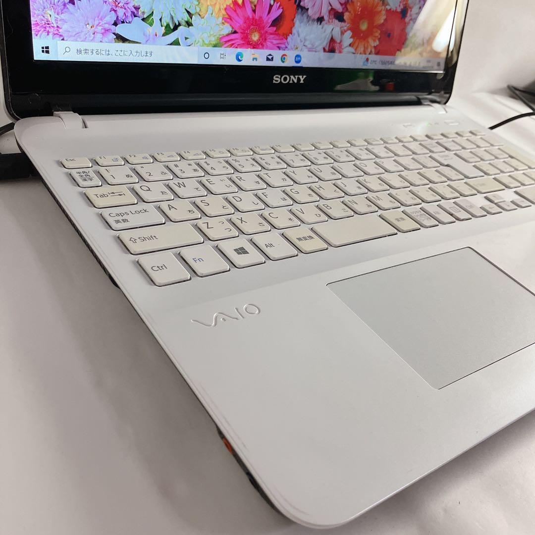 SONY VAIO /大容量1TB カメラdvd搭載　ノートPC 人気ホワイト