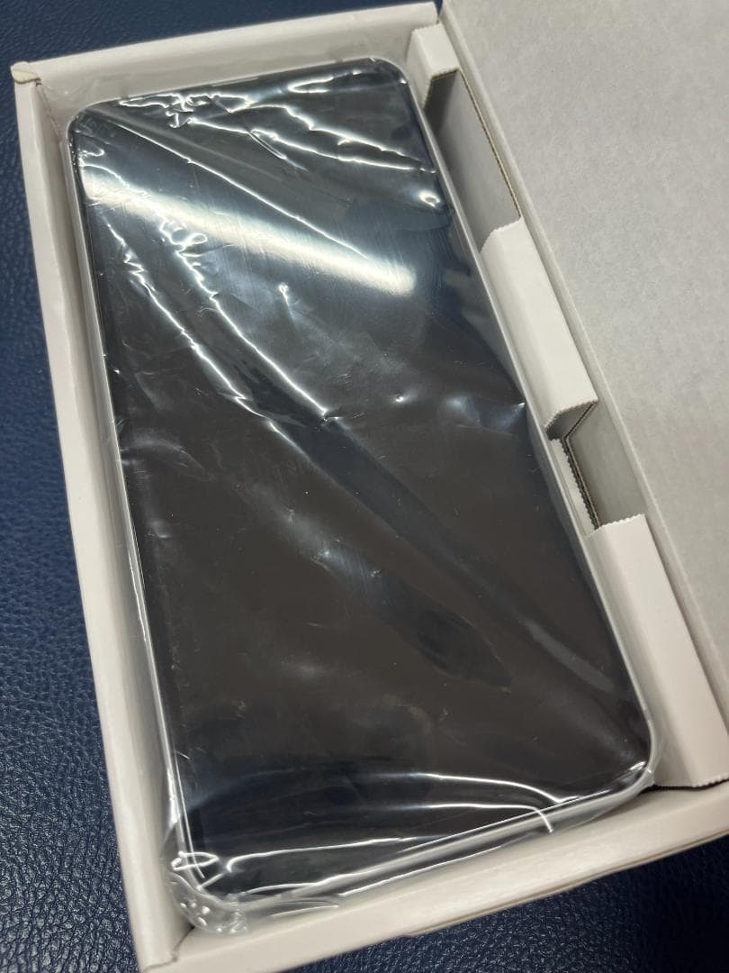 【新品未使用】AQUOS sence3 basic SHV48 シルバー 本体