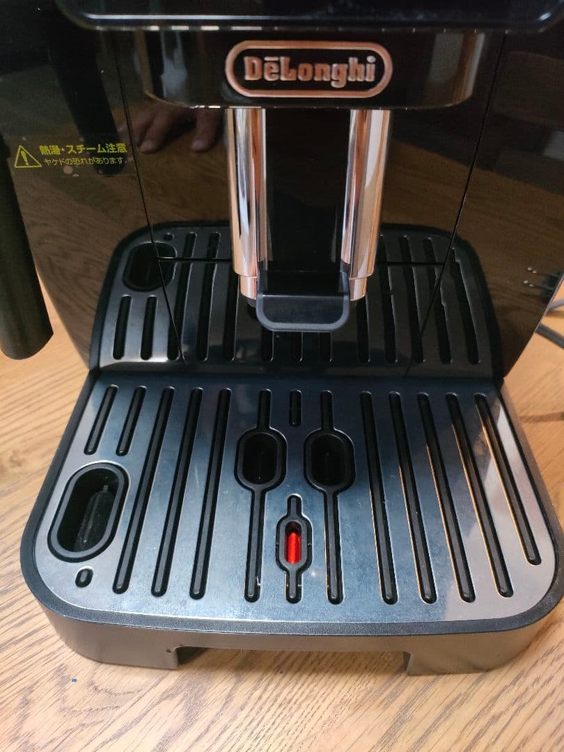 【タツ様】 デロンギ ECAM22020B マグニフィカ スタート