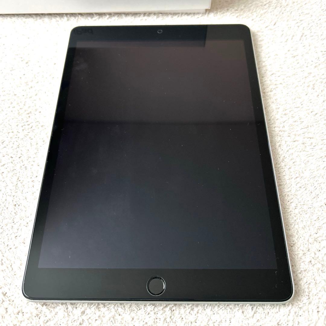 iPad 第9世代　Wi-Fi シルバー　64G