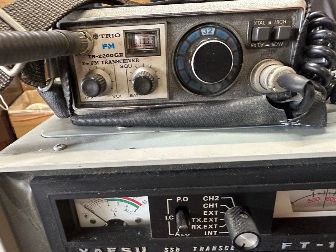 ヤエス無線 YAESU FT-101E 無線機+ TR-2200G2