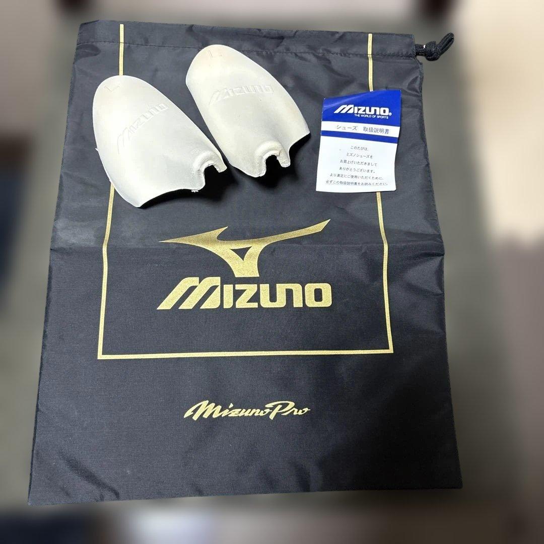 コ*チ様 小笠原道大氏　レプリカスパイク　27.5cm MIZUNO