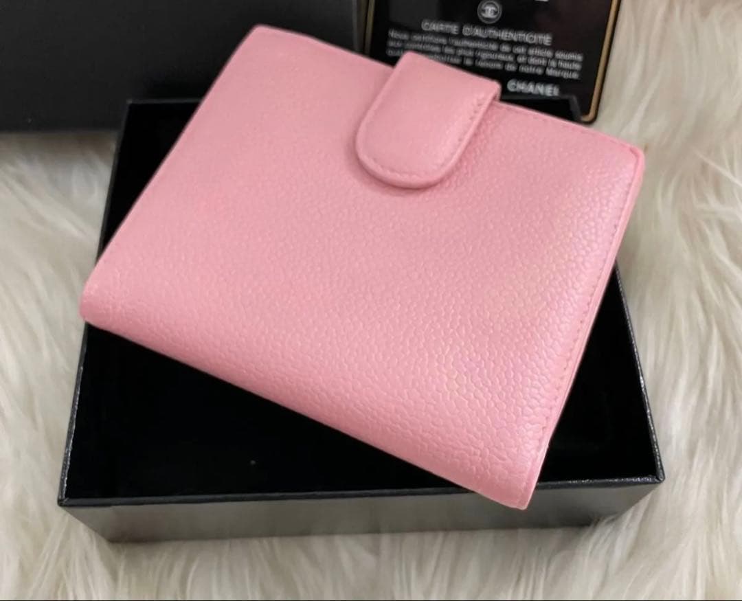 シャネル CHANEL 財布 二つ折りピンク キャビア ココマーク 正規品