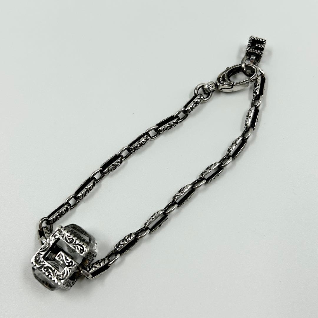 未使用級✨　グッチ　ブレスレット　アラベスク　スクエアG キューブ　シルバー