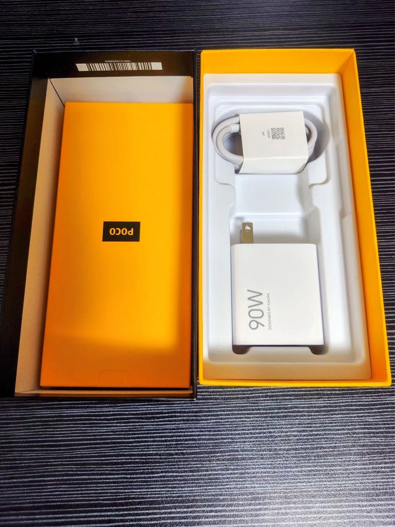 極美品Xiaomi POCO F7 Pro 12GB+256GB 日本語版