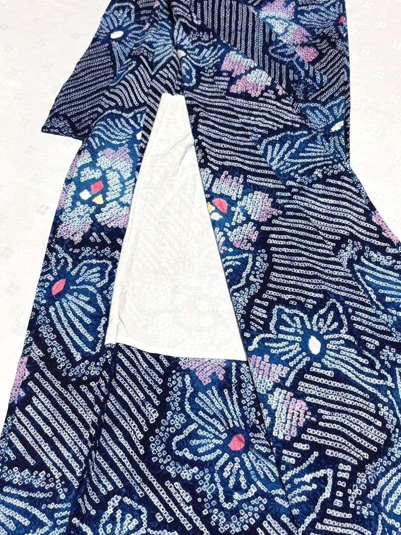 超美品　和服　綿100% 蝶模様　有松絞り　浴衣(クリーニング済) 早い者勝ち