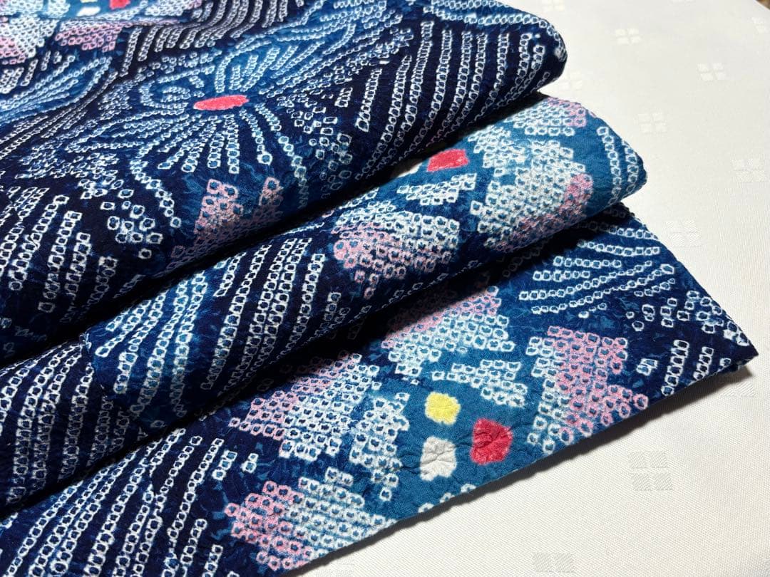 超美品　和服　綿100% 蝶模様　有松絞り　浴衣(クリーニング済) 早い者勝ち