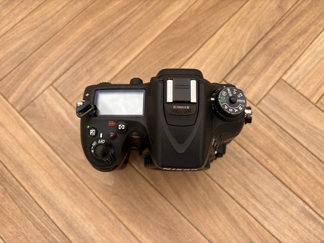 NikonD7100 レンズキット元箱付き