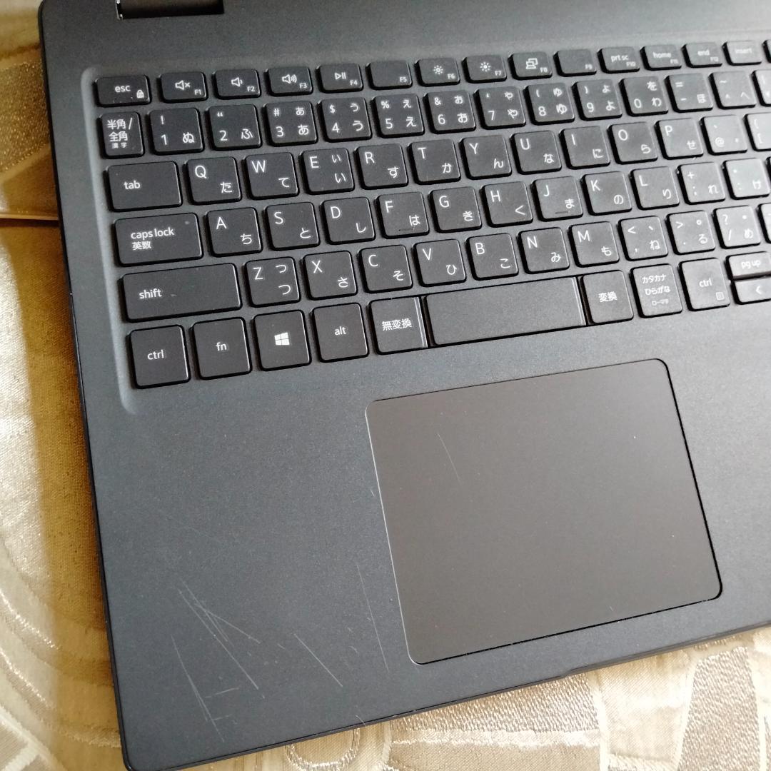 DELL 15インチ 1920x1080 10世代 i5 256G SSD