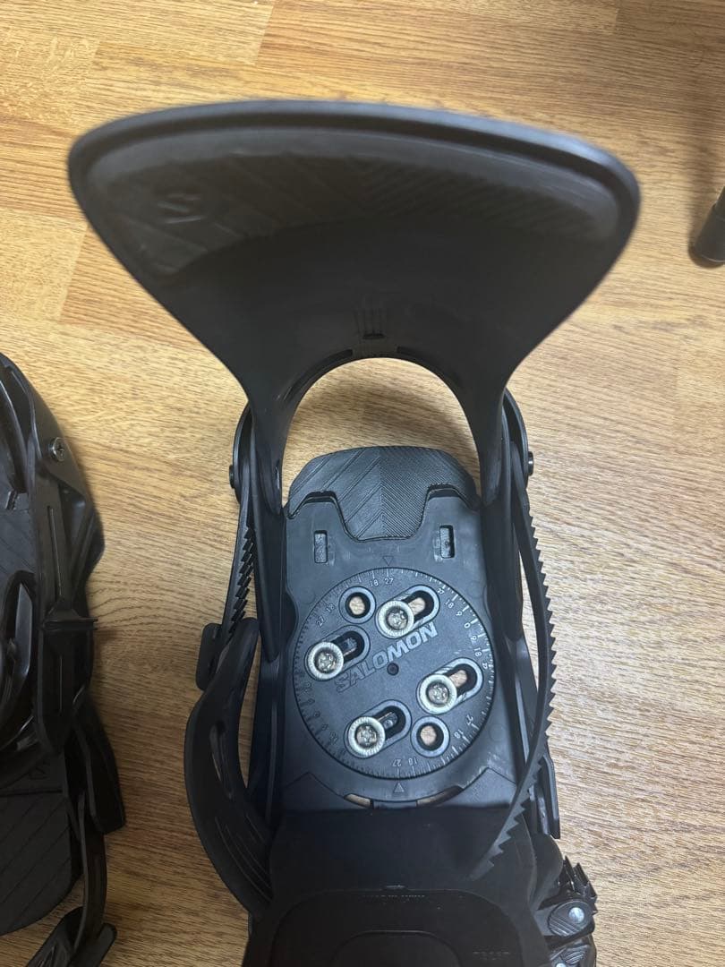 SALOMONスノーボード ビンディング バインディング RHYTHM S