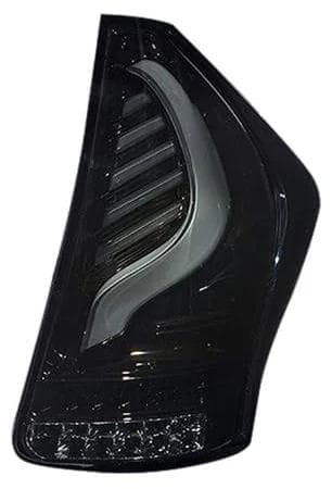 プリウスα　VALET テールランプ