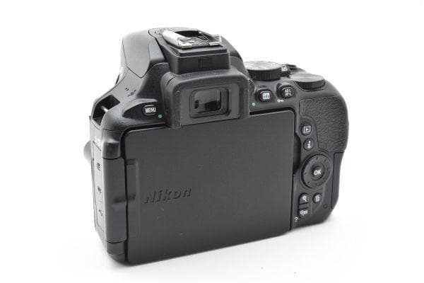 ニコン Nikon D5600 レンズキット 元箱付き #3159