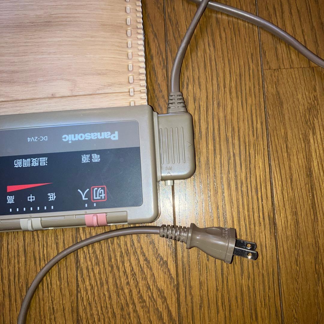 美品　パナソニック かんたん床暖 DC-2V4 2畳正方形フローリングタイプ