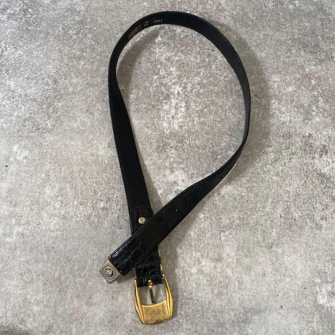 ヴェルサーチ　ベルト　クロコ型押し　レザー　ブラック　ゴールド金具