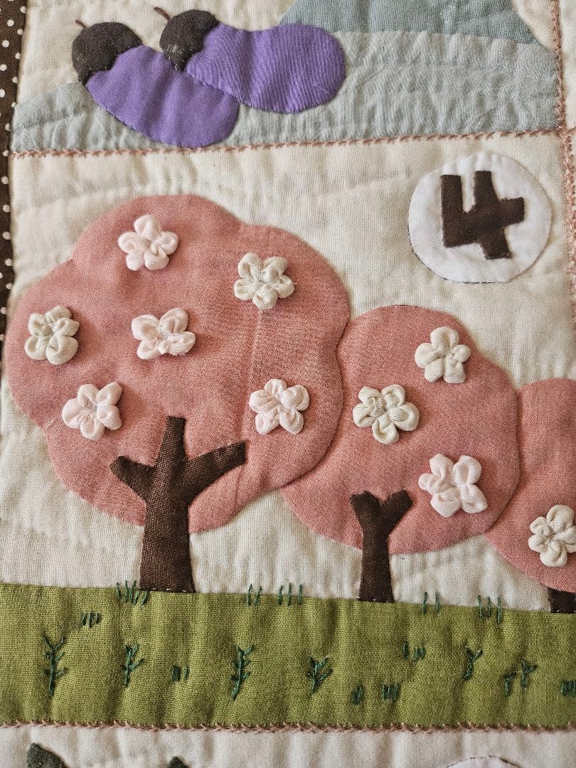 ✨1年間のカレンダー✨パッチワークタペストリー