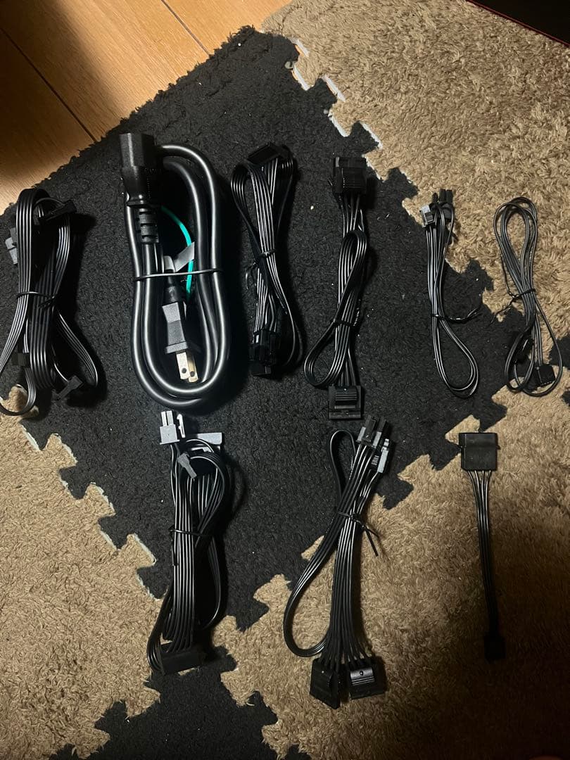 ASUS ROG THOR 850W PLATINUM 電源ユニット