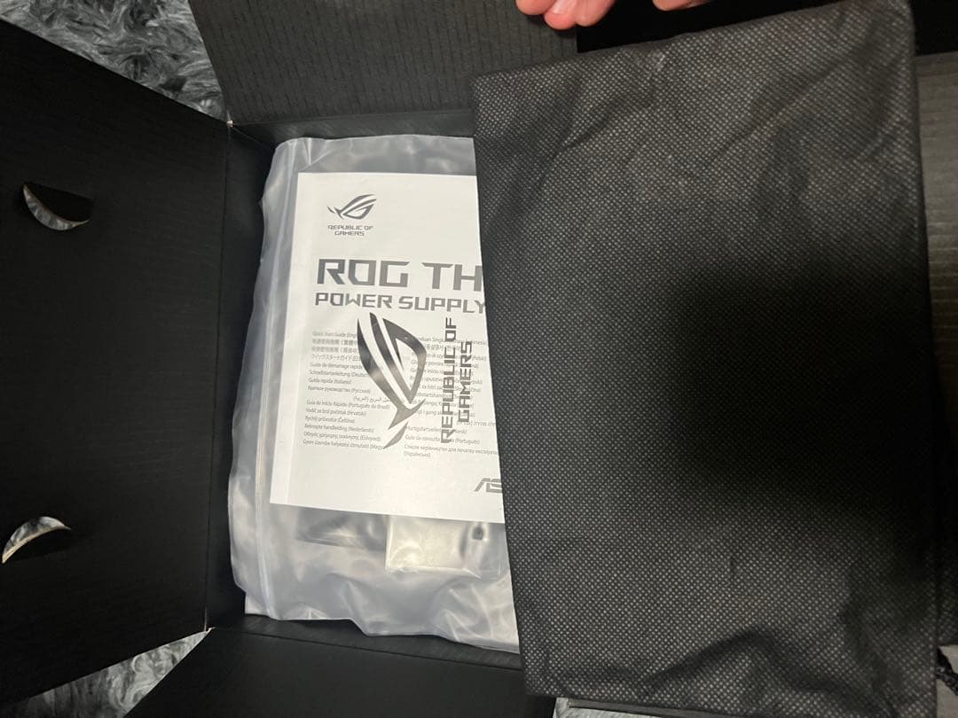 ASUS ROG THOR 850W PLATINUM 電源ユニット