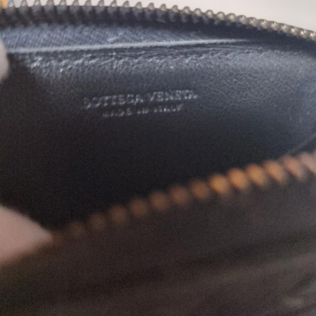 ボッテガヴェネタ　パイソン　　ラウンドファスナー　ケース　イントレチャート