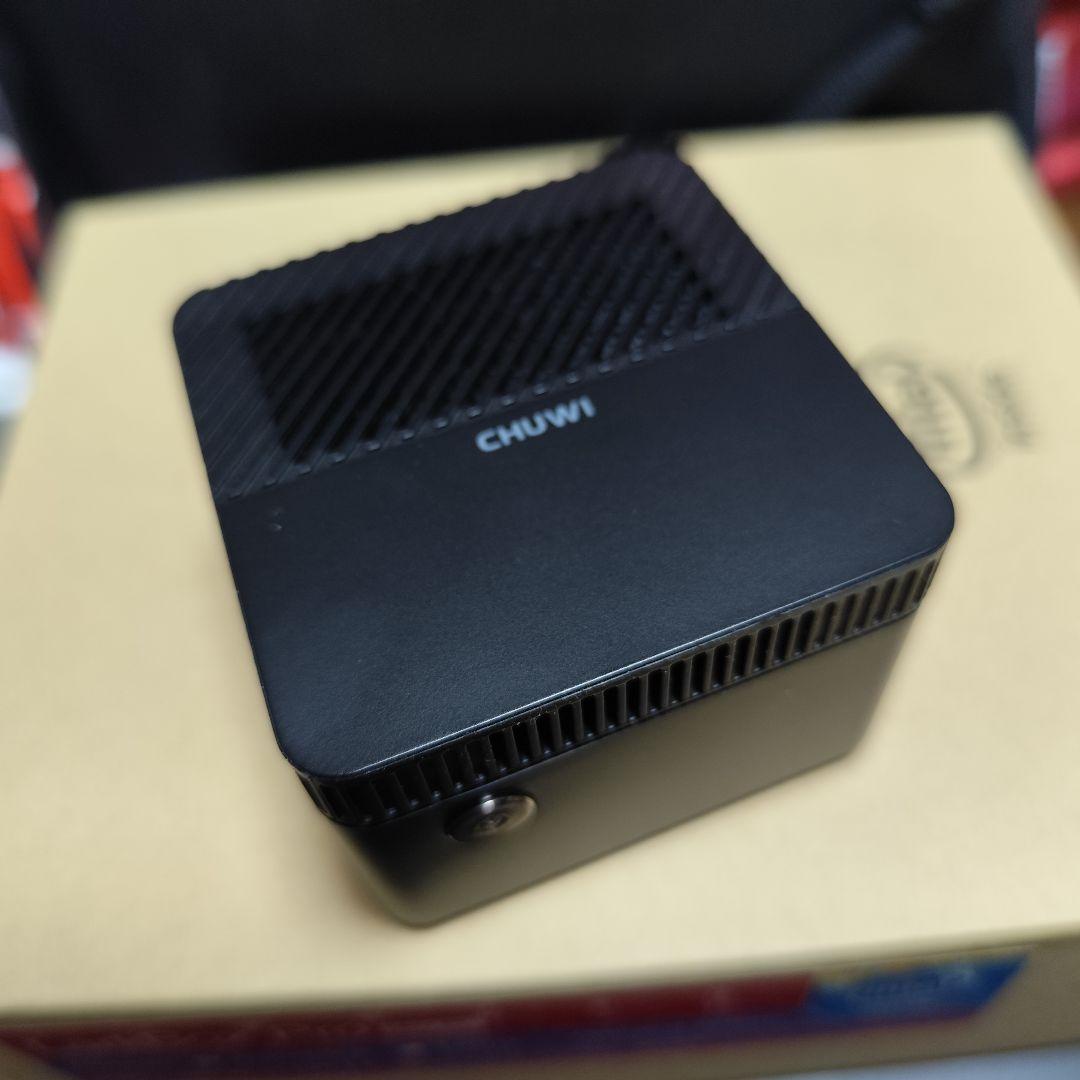 【値引き中】CHUWI 超軽量ミニPC ブラック