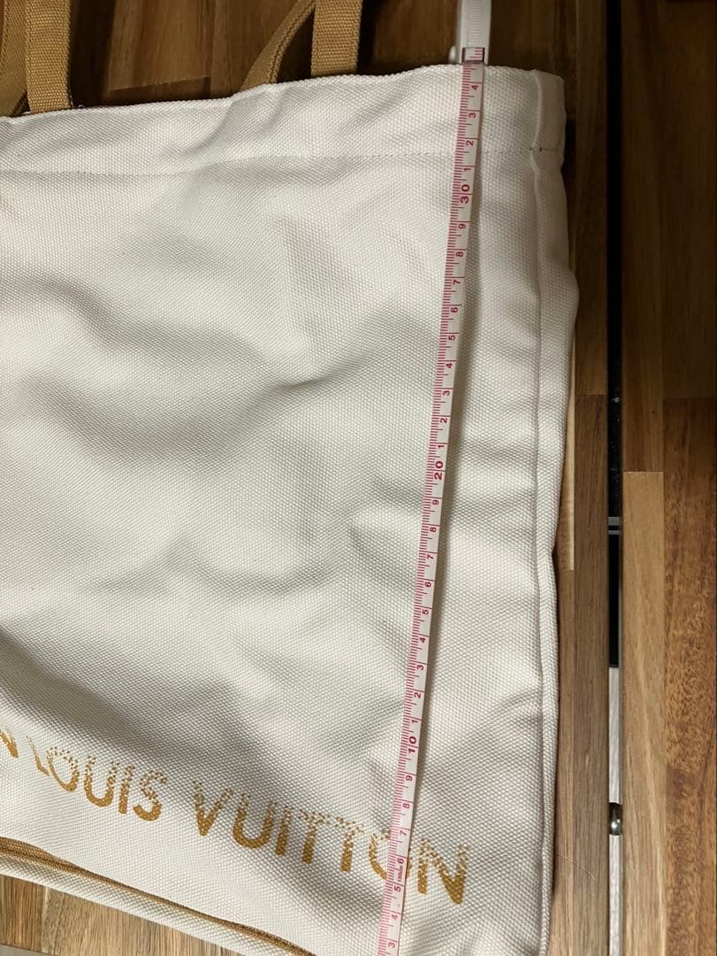 kesera 様用LOUIS VUITTON FONDATION トートバッグ