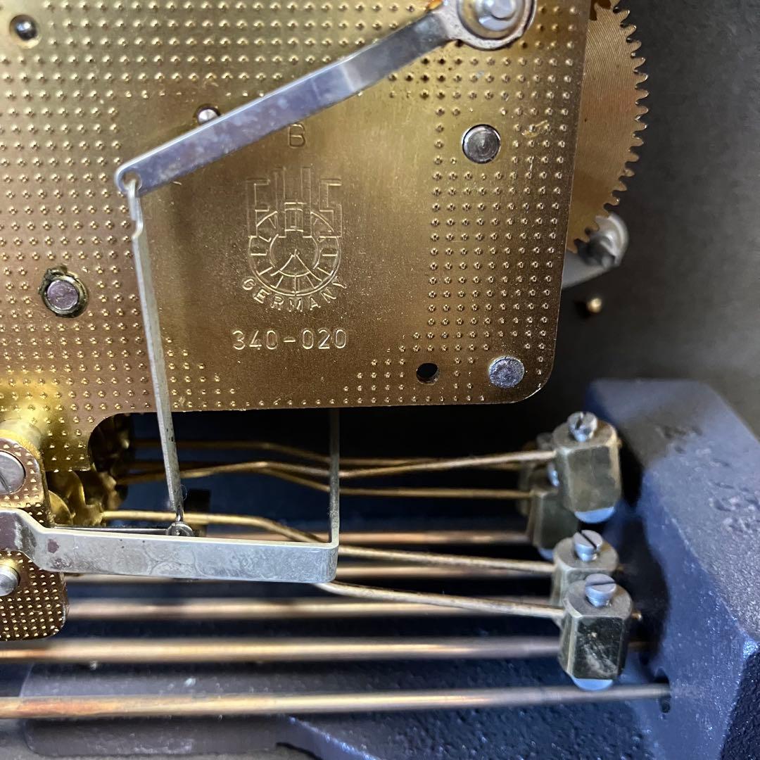 イタリア 【Le ORE/ラオーレ社】フランツ ヘルムレ 手巻き 置時計