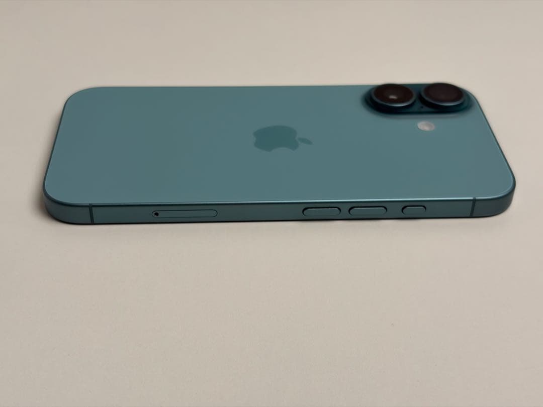 い*り様 Apple iPhone16 ティール 本体