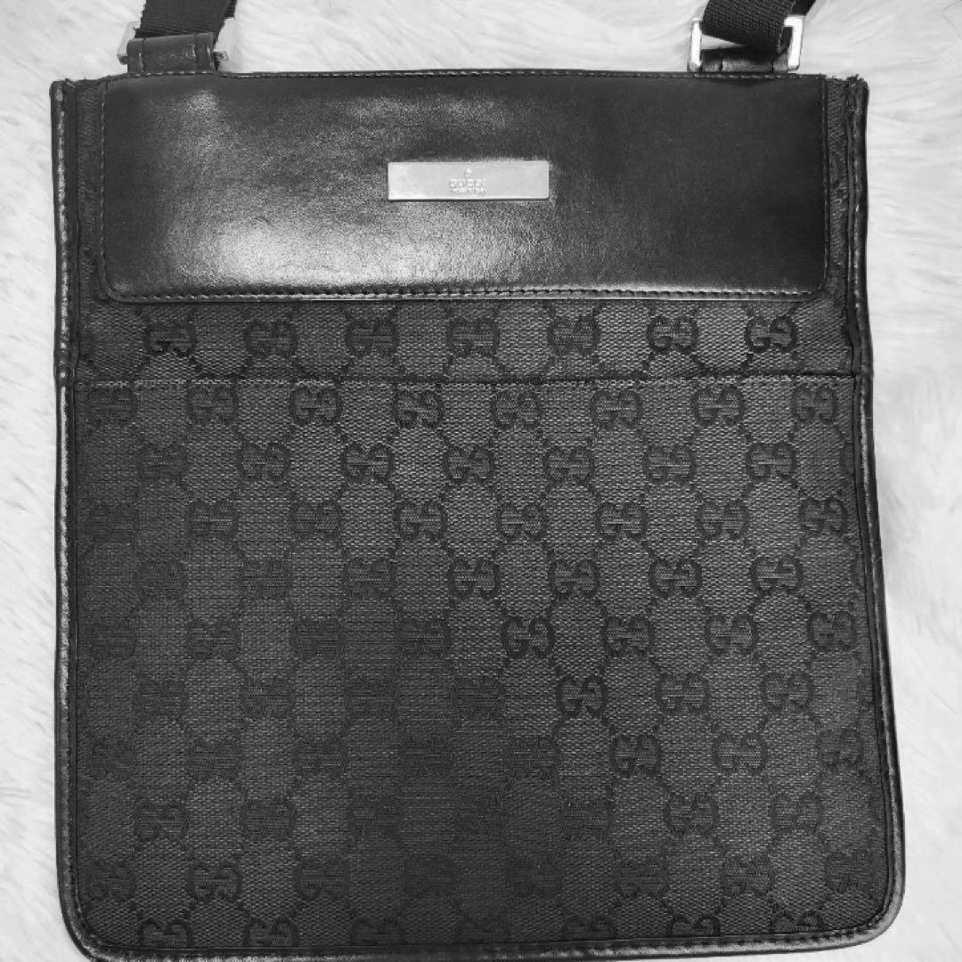 GUCCI ショルダーバッグ クロスボディ gg柄 キャンバス 黒