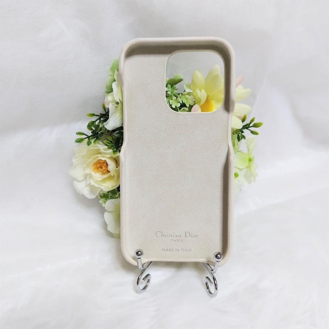激レア極美品✨ディオール♡iPhone15Proスマホケース　ハートカナージュ白
