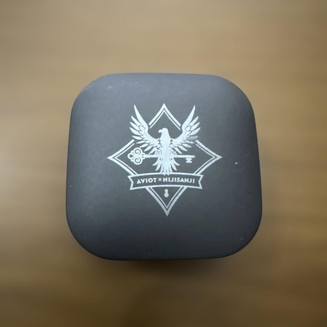 AVIOT ワイヤレスイヤホン　ローレン・イロアスモデル