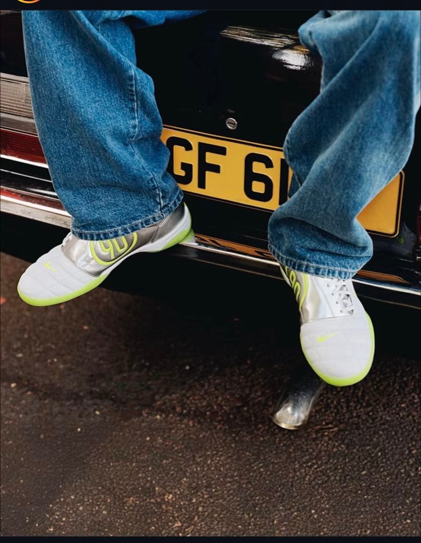 【完売商品】 PALACE x Nike スニーカー