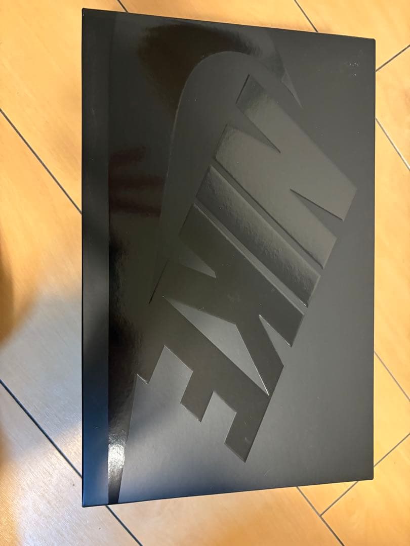 【完売商品】 PALACE x Nike スニーカー