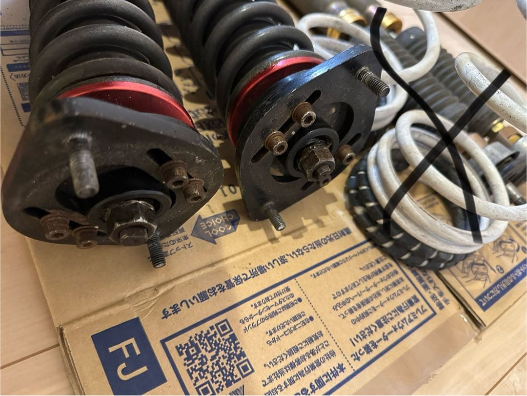 ダイハツ　ムーブ　車高調