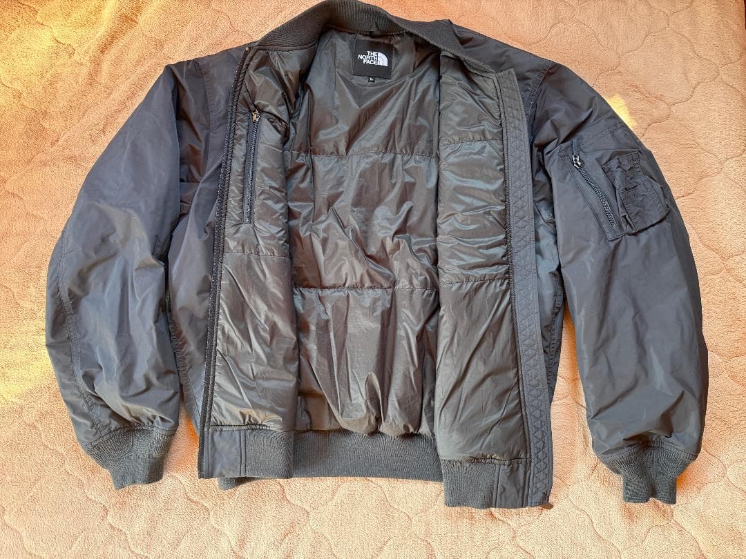 【美品】THE NORTH FACE インサレーションボンバージャケット　L