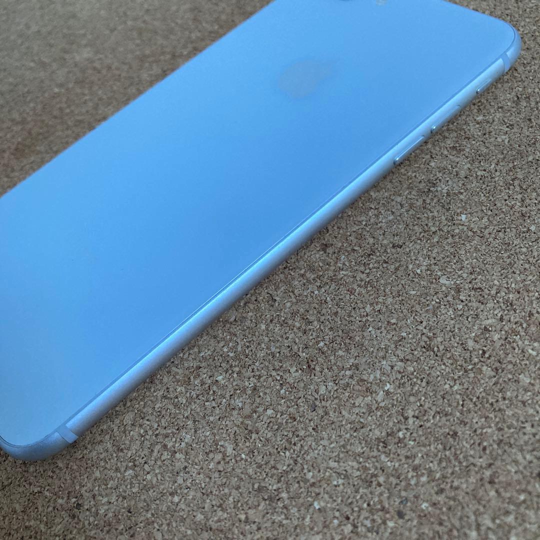 4040【早い者勝ち】美品☆iPhone8Plus 256GB SIMフリー☆