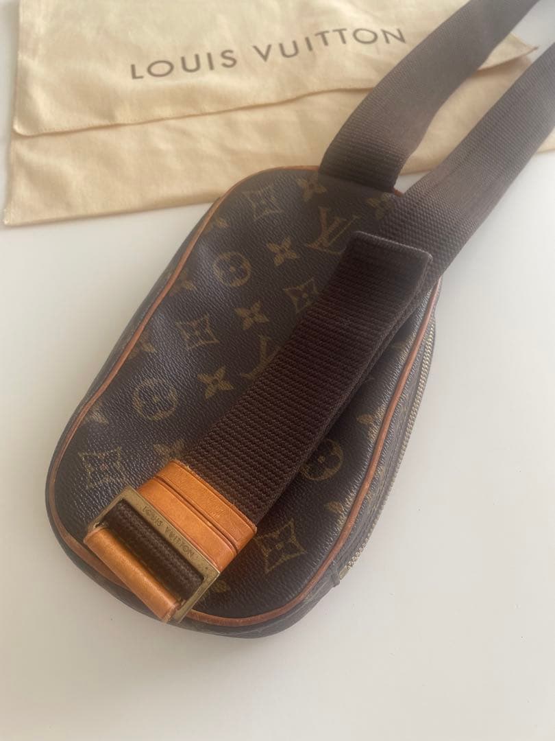 【ルイヴィトン】ポシェット•ガンジュ